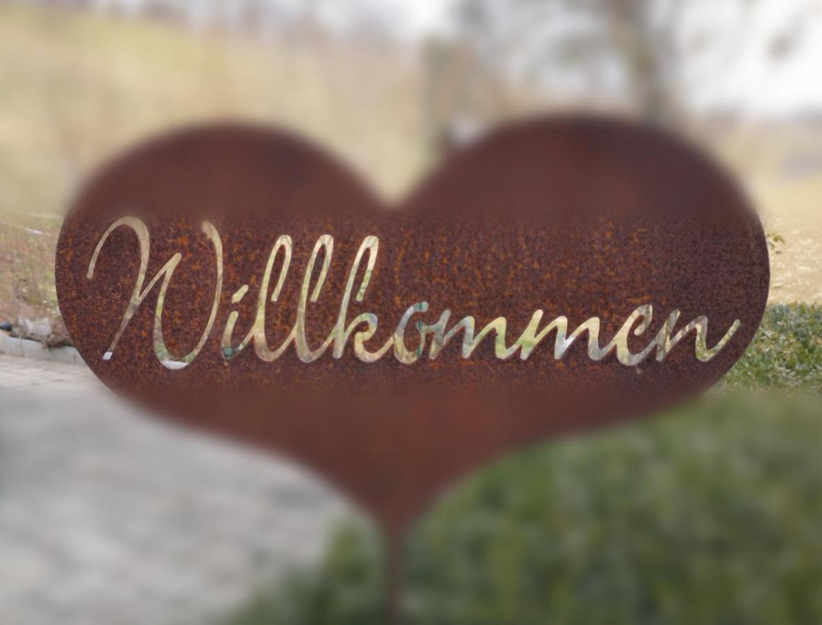 Wein & Wohnen Matzl - Ferienwohnung ฟูสเตนเฟลด์ ภายนอก รูปภาพ